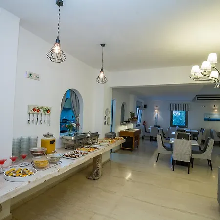 Olympic Santorini Otel Vóthon