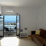Olympic Santorini Βόθον