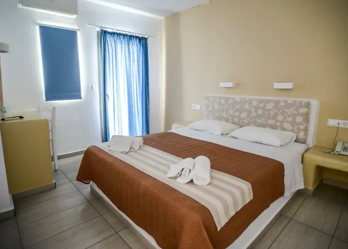 Hotel Olympic Santorini 4*