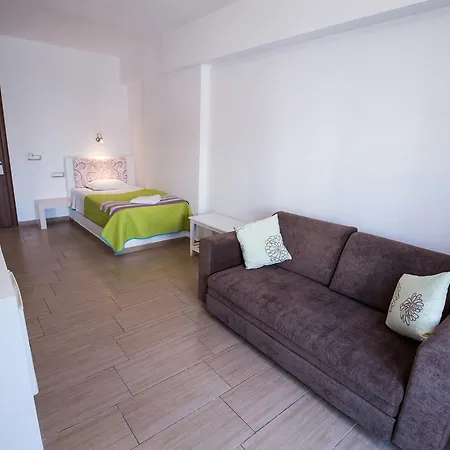 Olympic Santorini 4* Vóthon