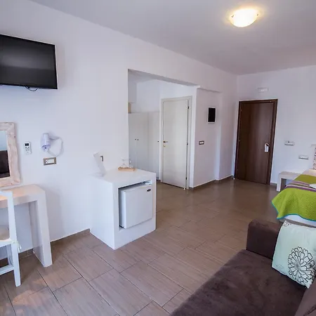 Olympic Santorini 4* Vóthon